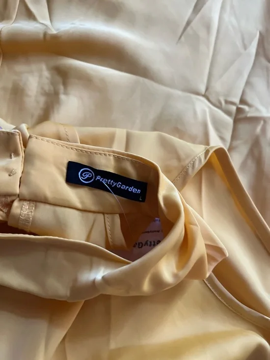 Pretty Garden Satin Halter Neck Maxi Dress in Mustard Yellow L - Picture 14 of 14